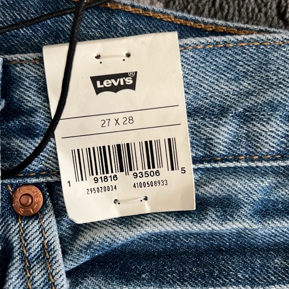 Levi’s 501 Jeans - Picture 4 of 8
